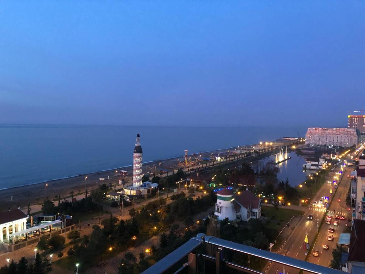 Orbi City Twin Towers 巴统 外观 照片